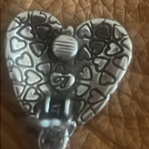 BRIGHTON SILVER HEART EARRINGS - Picture 6 of 9